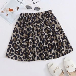 SHEIN PLUS BRAND NEW UNWORN skirt size 3XL (18)